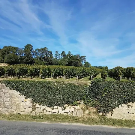 In Aquitaine With Garden, Cleaning Included Chalais (Dordogne)